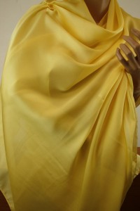 bardzo duży szal  jedwabny lejący JLS 0060224 żółty