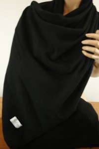 włoski szal kaszmir z wełną w etui  ITALIA 0032012 