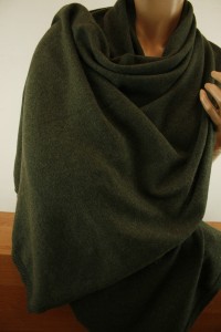 włoski szal kaszmir z wełną w etui  ITALIA 0037402 