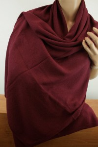 włoski szal kaszmir z wełną w etui  ITALIA 0032034 bordo