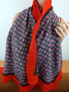 szal cienka wełenka mięsista   ITALY  00850008