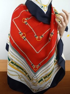 apaszka  90cx90 cm sztuczny jedwab  wiskoza lekka 00540056