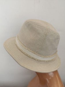 kapelusz len naturalny na podszewce   r.53-55 cm /   RB 010275 beż len