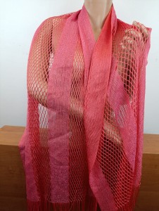 duży elegancki delikatny lekki szal 1310510 siatka koralowy