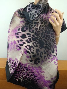 chusta jedwabna apaszka 90x90 cm CODELLO  0407004