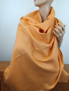 bardzo duzy szal wełna z wiskozą 90x200 cm / WN 10079762 pomarańcz zgaszona 