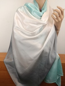 szal jedwab duży  lejący mięsisty 90x180 cm /  04922009