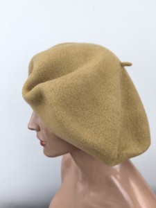 obszerny Beret duża średnica 12 cali new wool  100% wełna 0042360 beż camel