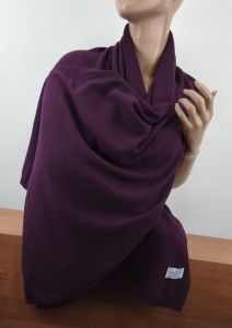 włoski szal kaszmir z wełną w etui  ITALIA 0032036 śliwka 