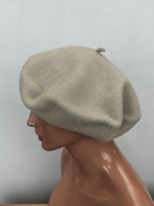 Beret duża średnica 12 cali  100% wełna 0042205 jasny beż chłodny
