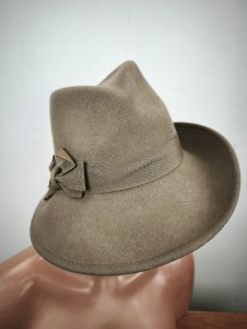 włoski kapelusz wełna asymetryczny  ITALIA COMPLIT  r.54-58 cm  / 14070900 beż kamienny