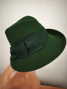 włoski kapelusz wełna asymetryczny  ITALIA COMPLIT  r.54-58 cm  / 14070907 zieleń butelka