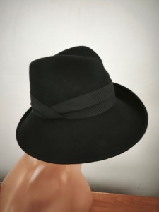 włoski kapelusz wełna asymetryczny  ITALIA COMPLIT  r.54-58 cm  / 14070909 czarny
