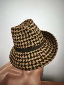 włoski kapelusz wełna asymetryczny  ITALIA COMPLIT  r.54-58 cm  / 14070701 pepito beż czerń 