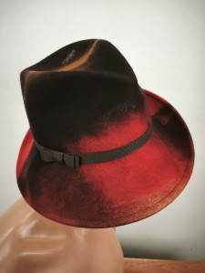 włoski kapelusz wełna asymetryczny  ITALIA COMPLIT  r.54-58,5 cm  / 14070920 cieniowany rudo brąz