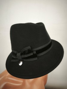 włoski kapelusz filcowy asymetryczny  ITALIA COMPLIT  r.54-58 cm  / 1400300 czarny