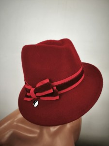 włoski kapelusz filcowy asymetryczny  ITALIA COMPLIT  r.54-57 cm  / 1400302 czerwony stonowany