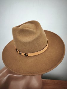 włoski kapelusz filcowy  wełna  ITALIA COMPLIT  r.54-57 cm  / 08070110 beż camel