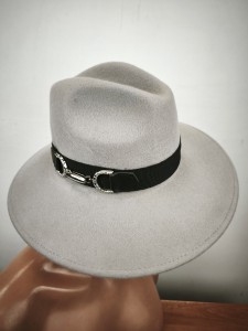 włoski kapelusz filcowy  wełna  ITALIA COMPLIT  r.53-56 cm  / 08070114 jasna popiel