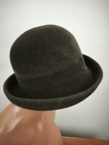 kapelusz damski wełna sierściowy włosowy  r.55-57 cm /    ITALIA FIRENZE 077005 mysi oliwkowy
