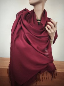 gładki szal  0029446 MJW-NM -wn bordo 