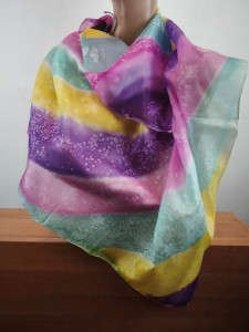 jedwabna apaszka  90x90 cm 040558