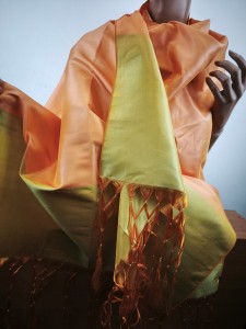 szal jedwabny szantung  ITALIA opalizujący tafta  /  0058552