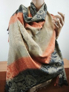 szal we wzory  JW 384447 jedwab/wis mięsisty żakardowy 