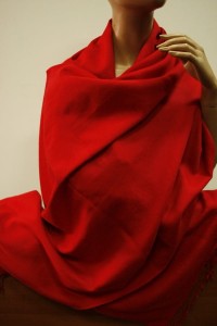 szal jedwab z wełną kaszmirową  70x210 cm PASHMINA oryginalna  0055816 czerwona
