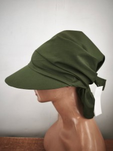 chustka z daszkiem 100%  bawełna   r. uniwersalny  / DD  0039014 zieleń khaki 