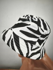 kapelusz bawełniany    r.54-56 cm  / 0719894 zebra