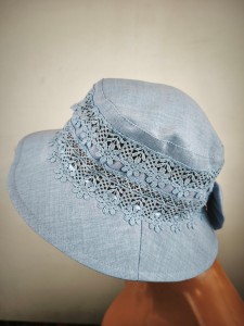 kapelusz  bawełna z koronką rozm. 53-57 cm /   0044122 niebieski błekitny
