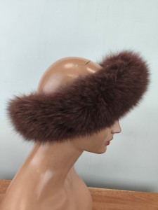 opaska futrzana z lisa nat.   / 0077814  / rozm. 53-56 cm 