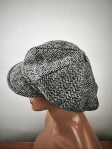 kaszkiet  wełniany /  r.55-59 cm  /    0044104 jodełka