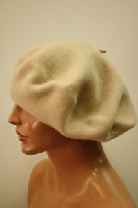 Beret duży 12 cali 100% wełna 12081 jasny beż butikdominiki.pl