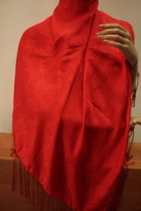  apaszka chustka jedwabna żakardowa z frędzlami  75x75 cm/ 00338 butikdominiki.pl 