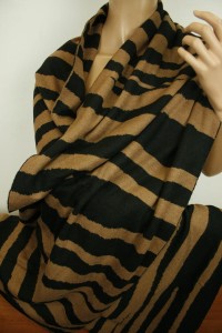 szal duży dzianinowy    0045004