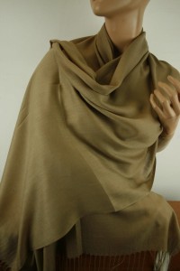 lekki gładki szal matowy  0010017 MJW-NM 